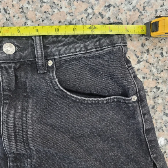 Zara Black Jean Shorts High-Waisted Distressed - Picture 4 of 9